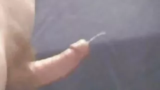 Porosella їхав на члені і закінчив з раптовим сперма відео секс порно в жопе