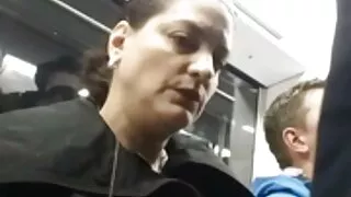 Дівчата смокчуть безплатні порно відео члени різних розмірів і дають один одному член